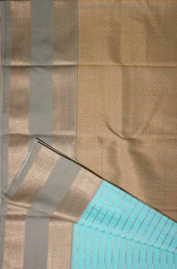 Light Turquoise Pure Silk Saree - Image 3
