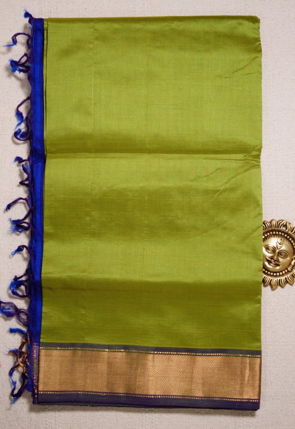 Lime Green Pure Cotton Silk Handloom Saree - Image 2