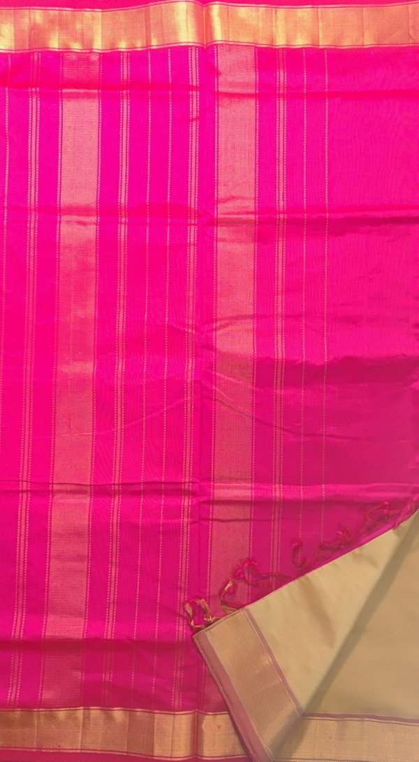 Pale Gold Pure Cotton Silk Handloom Saree - Image 4