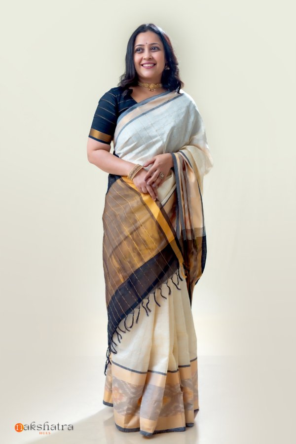 Pearl White Pure Cotton Silk Handloom Ikat Border Saree