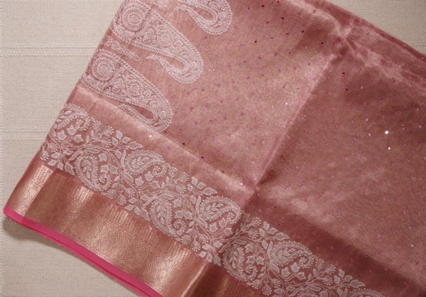 Shimmering Dusty Rose Soft Tissue Saree - Image 2