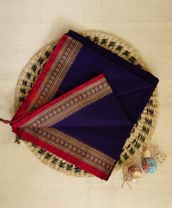 Deep Purple Narayanpet Small Border Saree - Image 2