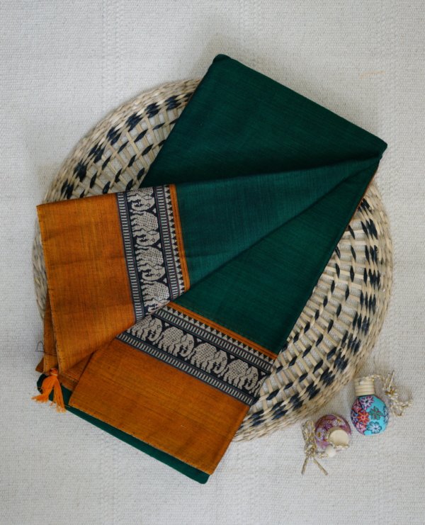 Bottle Green Narayanpet Elephant Border Saree - Image 2