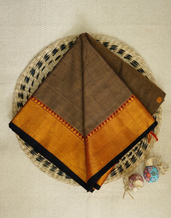 Coffee Brown Narayanpet Golden Zari Border Saree - Image 3
