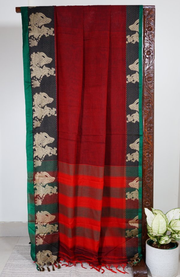 Maroon Narayanpet Traditional Figures Border Saree - Image 3