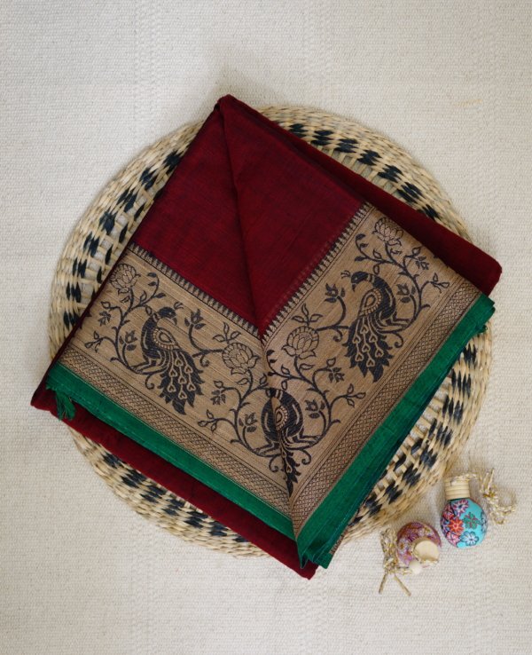 Maroon Narayanpet Peacock Border Saree - Image 2