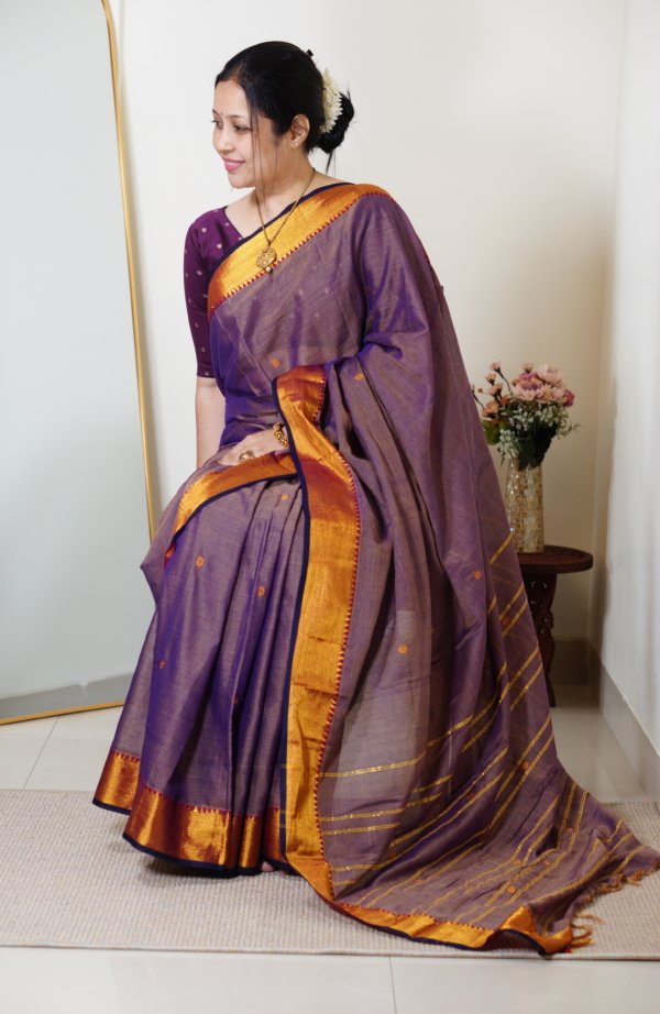 Purple Narayanpet Golden Zari Border Saree - Image 3
