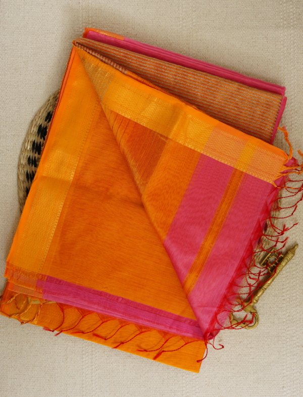 Bright Pink Maheshwari Kosa Silk Pallu Saree - Image 4