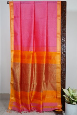 Bright Pink Maheshwari Kosa Silk Pallu Saree