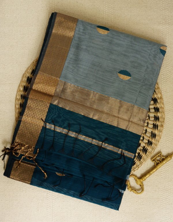 Teal and Grey Maheshwari with Coin Butti Saree - Image 3