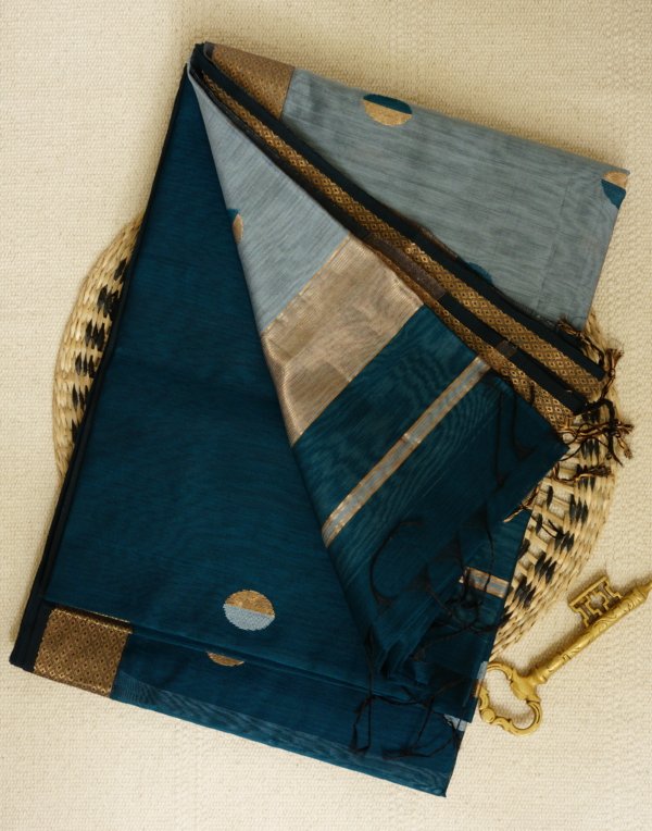 Teal and Grey Maheshwari with Coin Butti Saree - Image 5