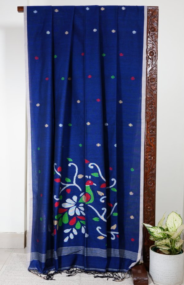Indigo Jamdani Peacock Pallu Handloom Saree - Image 6