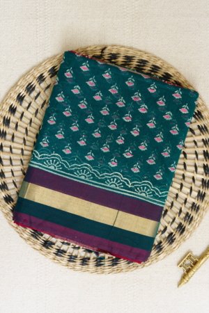 Alternative view of Deep Teal Maheshwari Handblock Saree