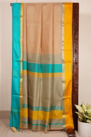 Beige Maheshwari Ganga Jamuna Border Saree