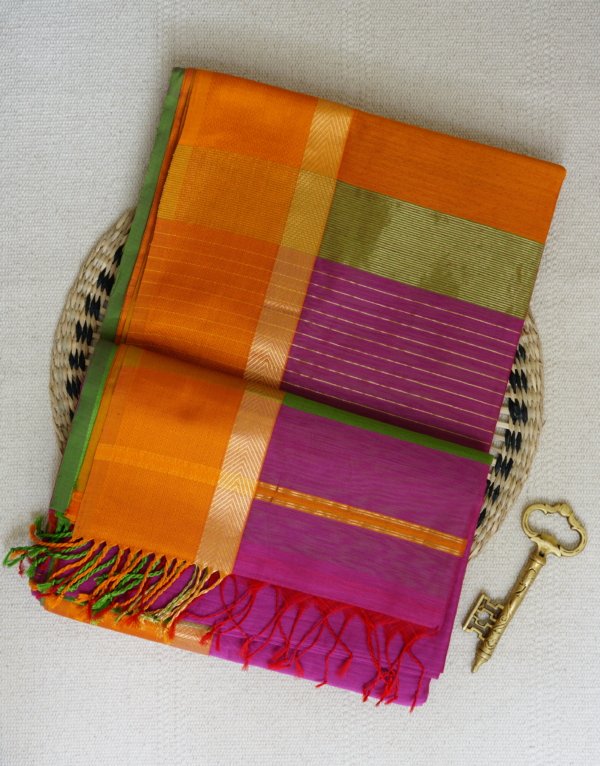 Rani Pink Maheshwari Ganga Jamuna Border Saree - Image 3