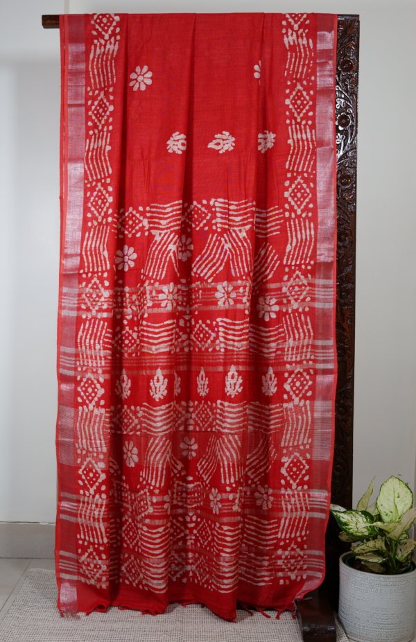 Red Linen Saree - Image 3