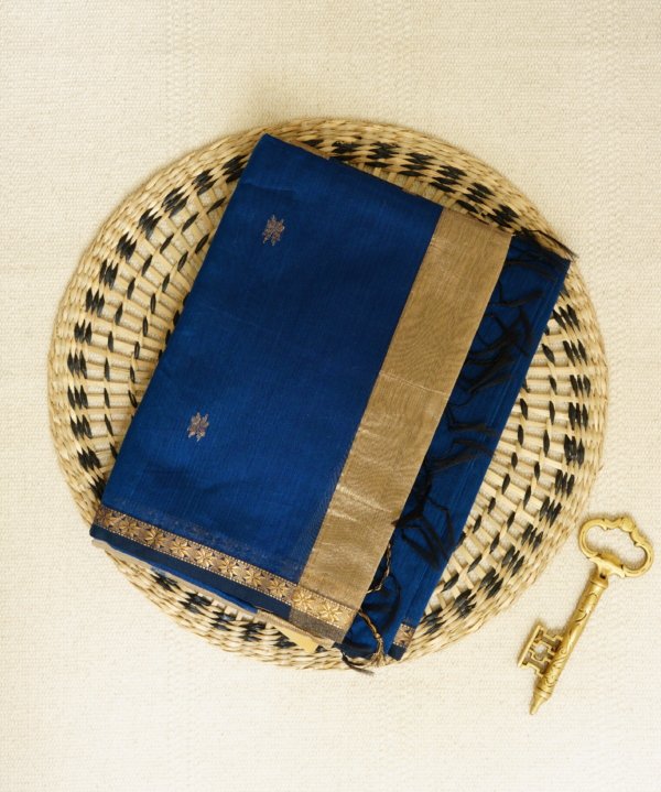 Blue Maheshwari Thin Zari Border with Butti Saree - Image 2