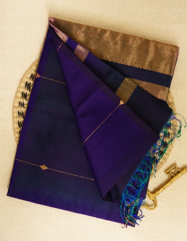Royal Blue Maheshwari with Tissue Pallu Saree - Image 3