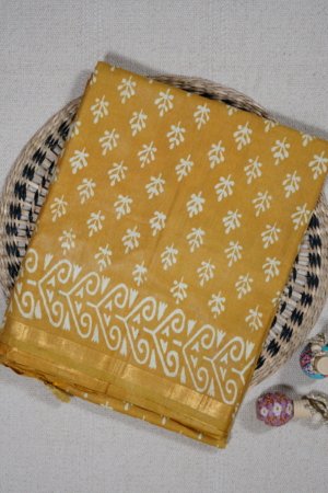 Yellow Soft Silk Floral Pattern Saree